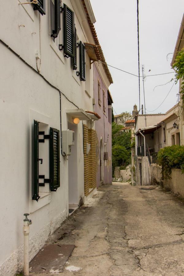 Central House Agrafoi المظهر الخارجي الصورة